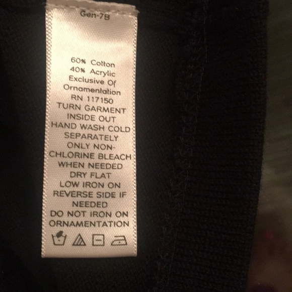 Black Quacker Factory dressy top (pearl neckline) - Picture 4 of 6